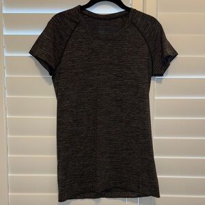 Lululemon Swiftly Tech Short Sleeve